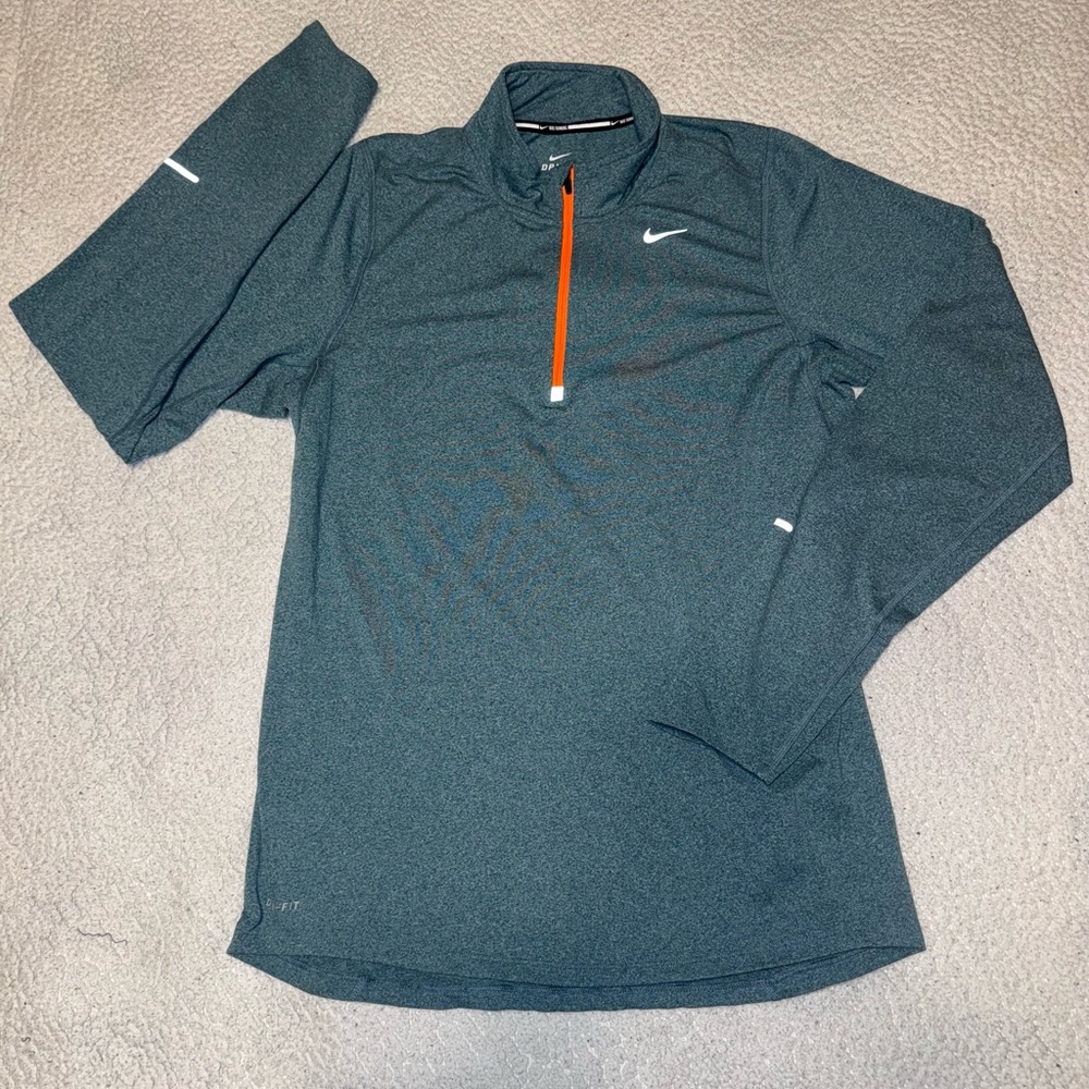Nike Dri-Fit Element Quarter Zip Running Shirt Mens Small 1/4 Zip Pullover
